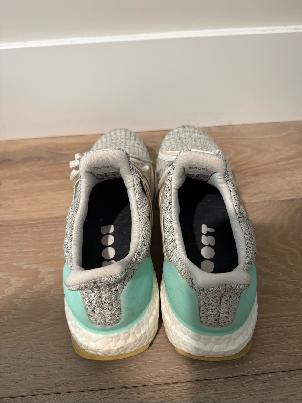 Adidas Boost - Picture 3 of 5